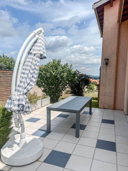 Magnifique Maison A Lentilly - Piscine Экстерьер фото